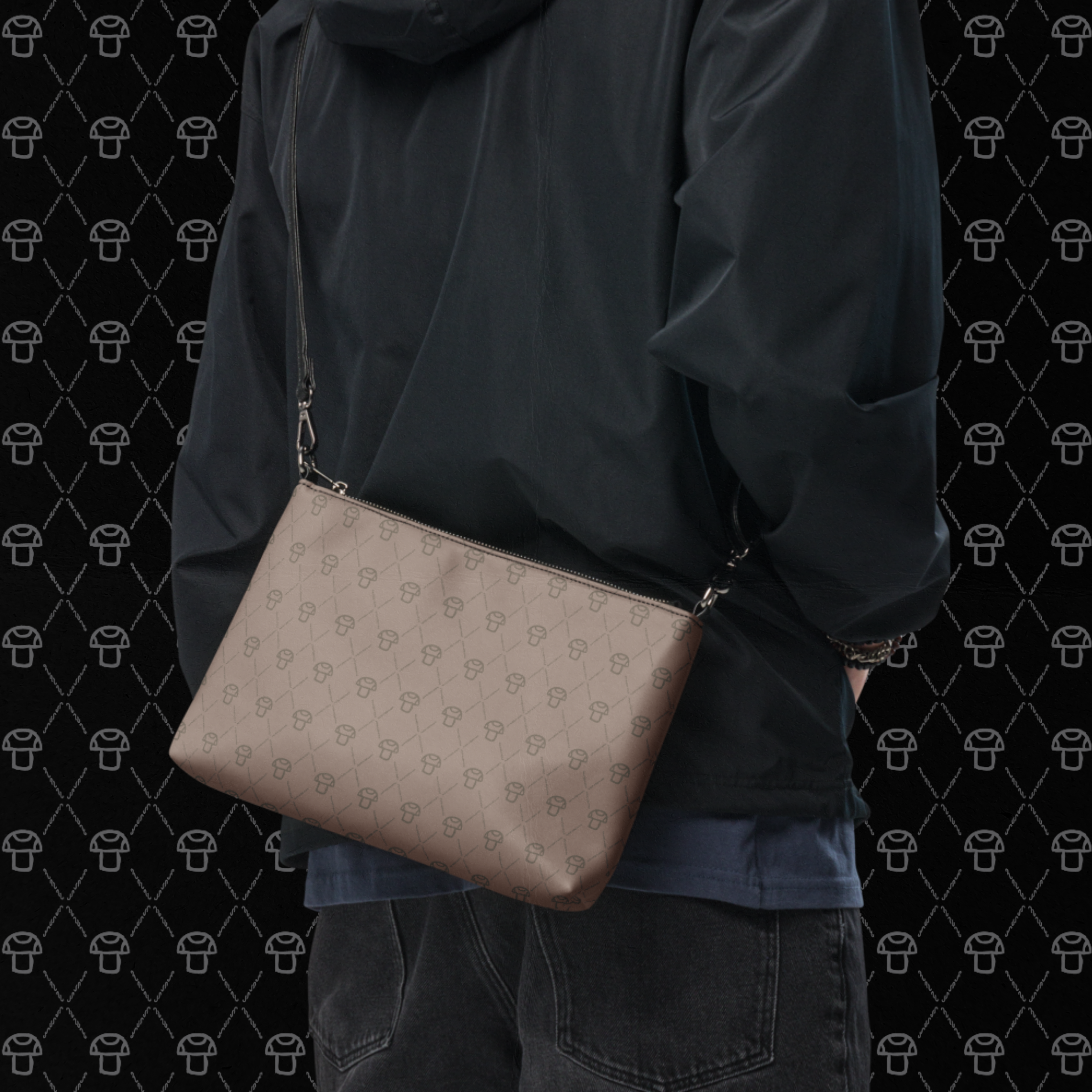 HIGH POUCH (Camel Pattern Ed.)